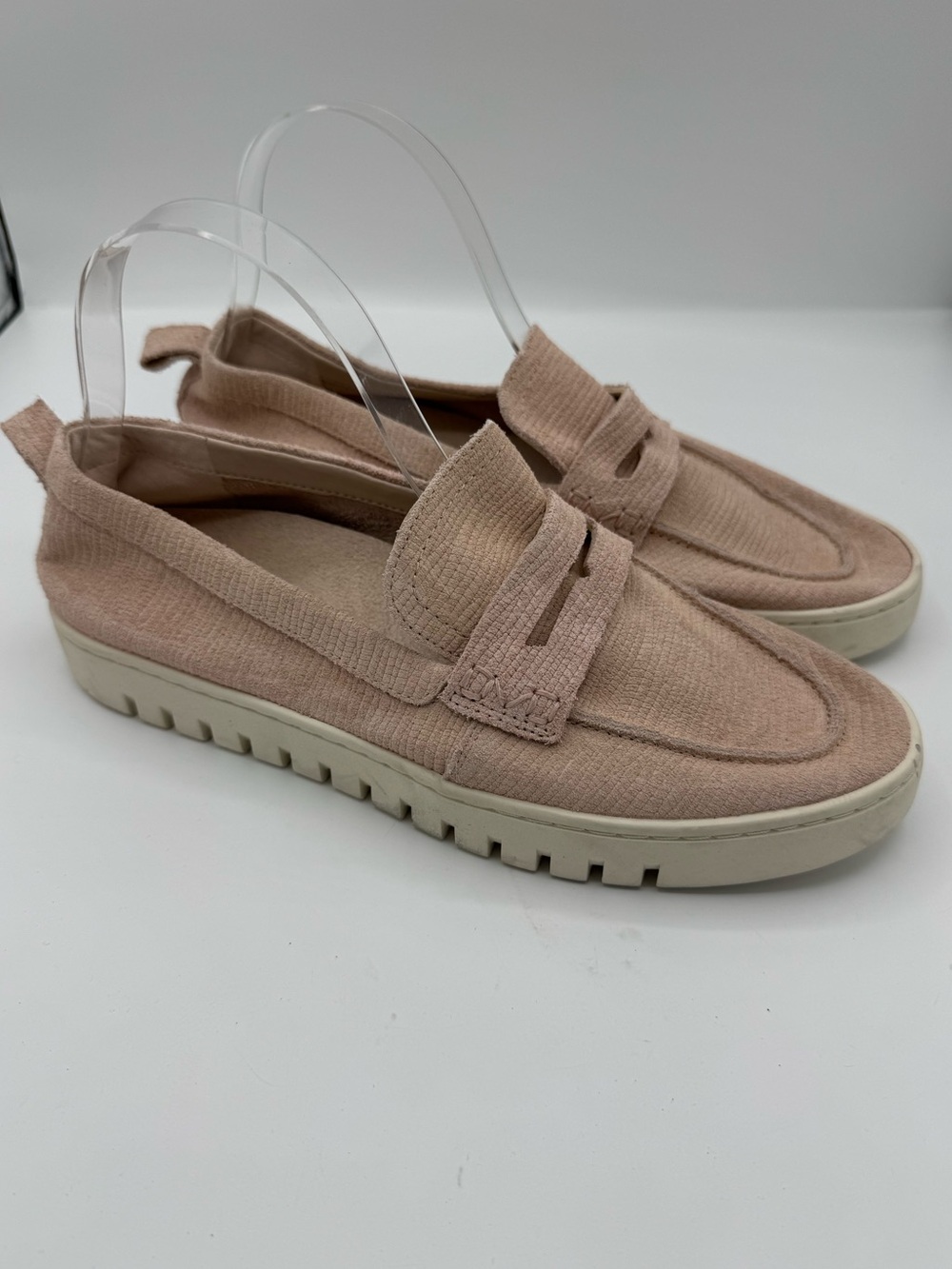 Vionic Uptown Loafers in Cameo Rose Suede size 9 comfort everyday minimalist